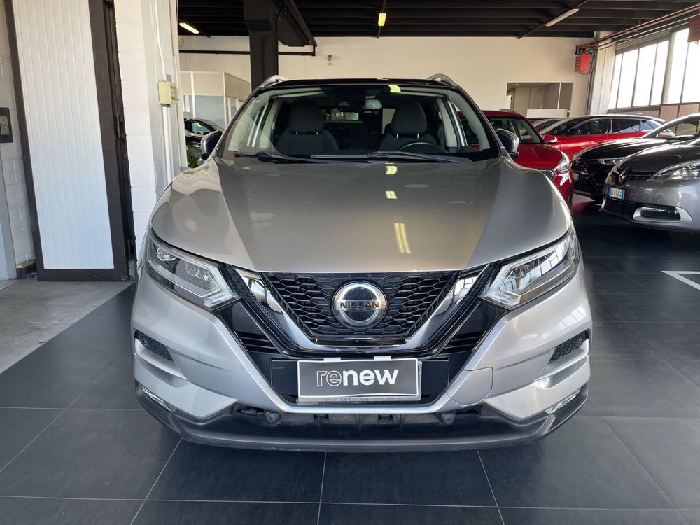 Nissan Qashqai usata a Varese (2)