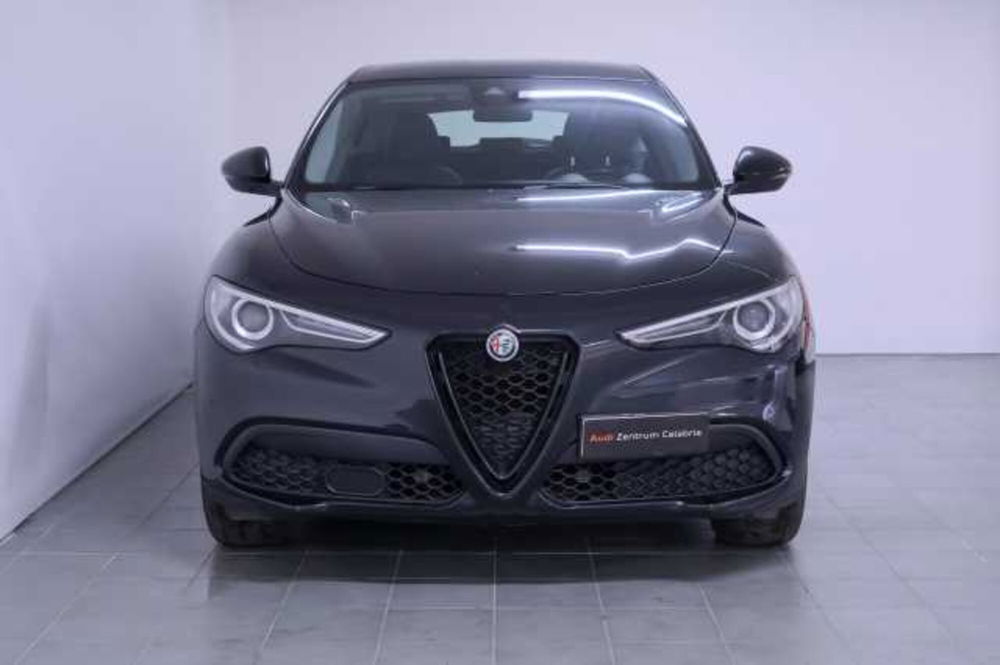 Alfa Romeo Stelvio usata a Catanzaro (2)