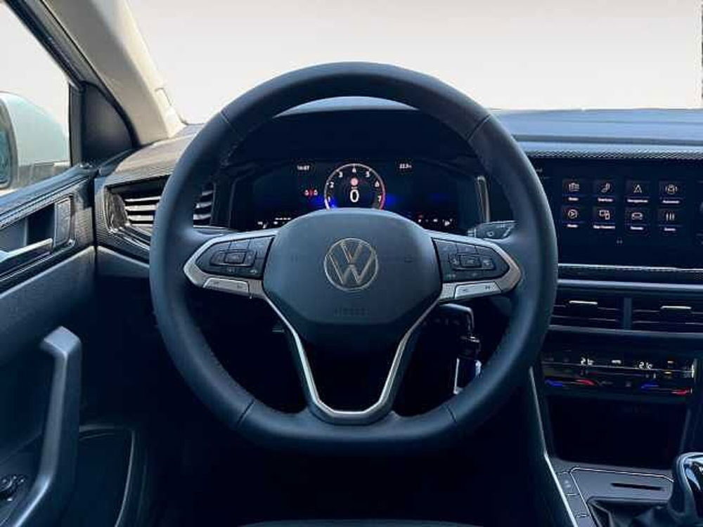 Volkswagen Polo nuova a Lecco (9)