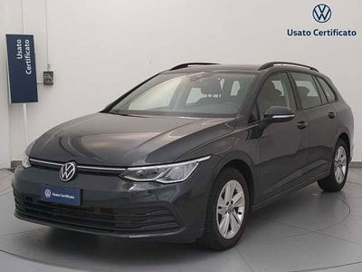 Volkswagen Golf Variant 1.0 TSI EVO Life del 2023 usata a Busto Arsizio