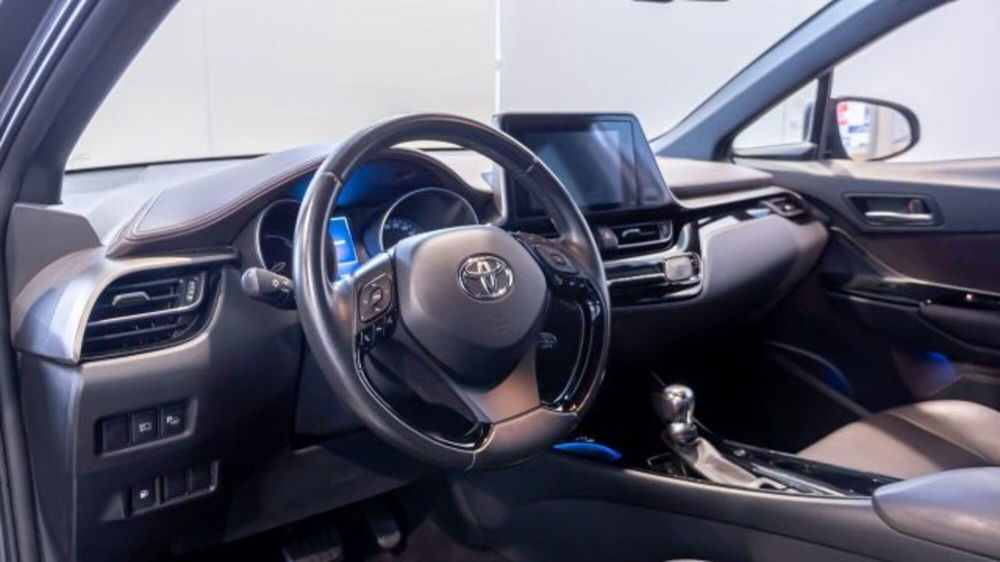 Toyota Toyota C-HR usata a Padova (15)