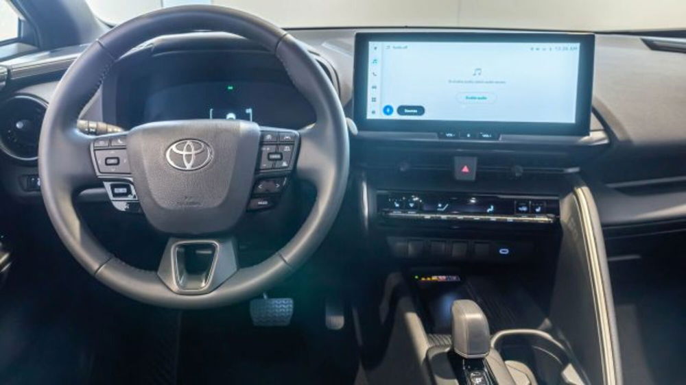 Toyota Toyota C-HR nuova a Padova (9)