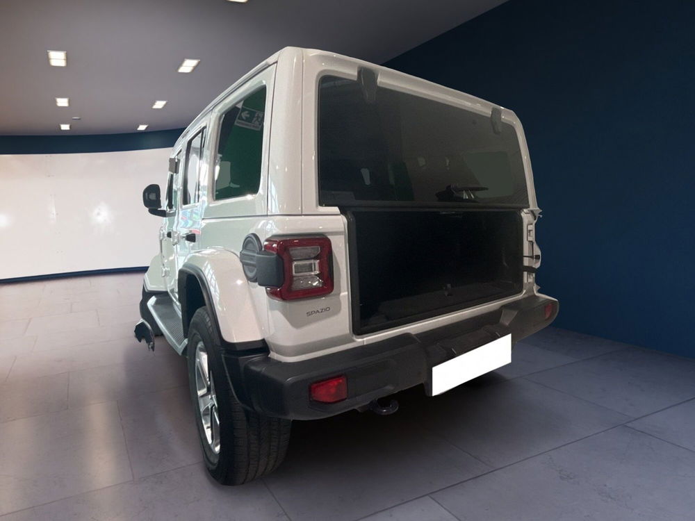 Jeep Wrangler Unlimited usata a Torino (12)