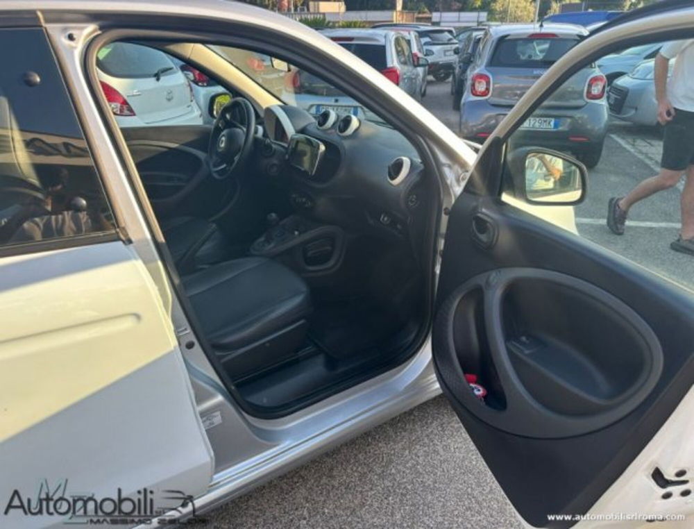 smart forfour usata a Roma (12)