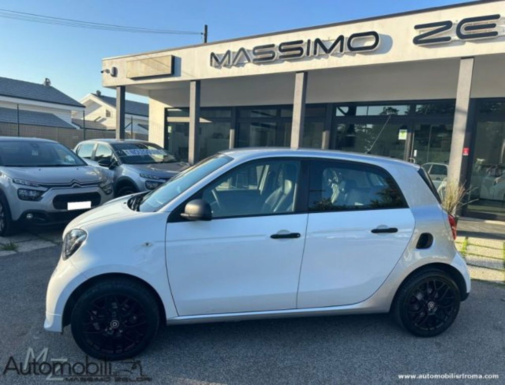 smart forfour usata a Roma (2)