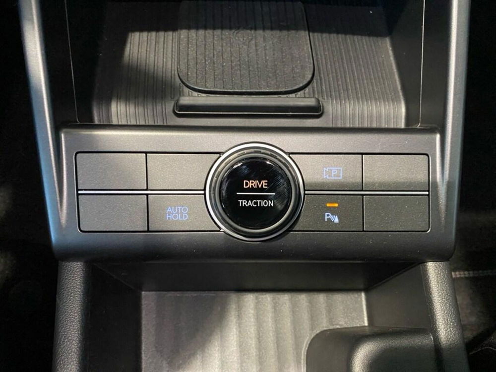 Hyundai Kona nuova a Torino (14)