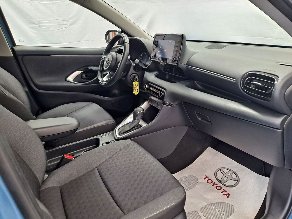 Toyota Yaris usata a Roma (6)