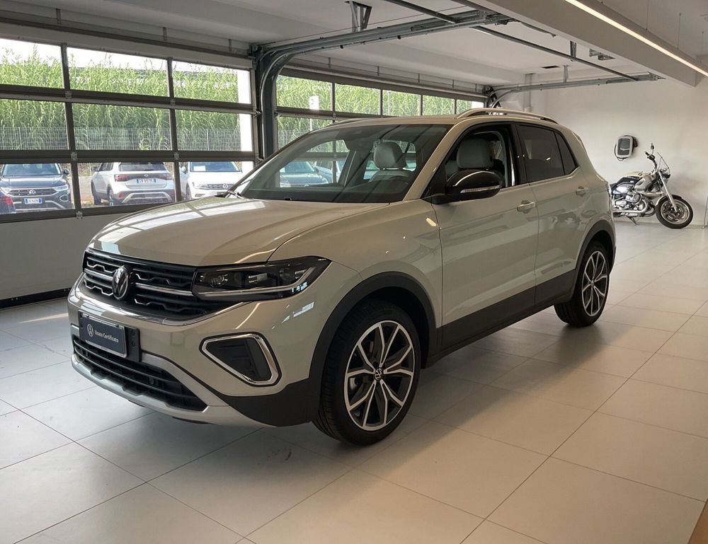 Volkswagen T-Cross nuova a Salerno