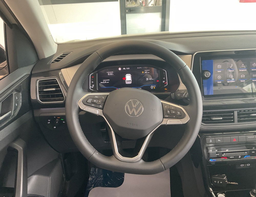 Volkswagen T-Cross nuova a Salerno (10)