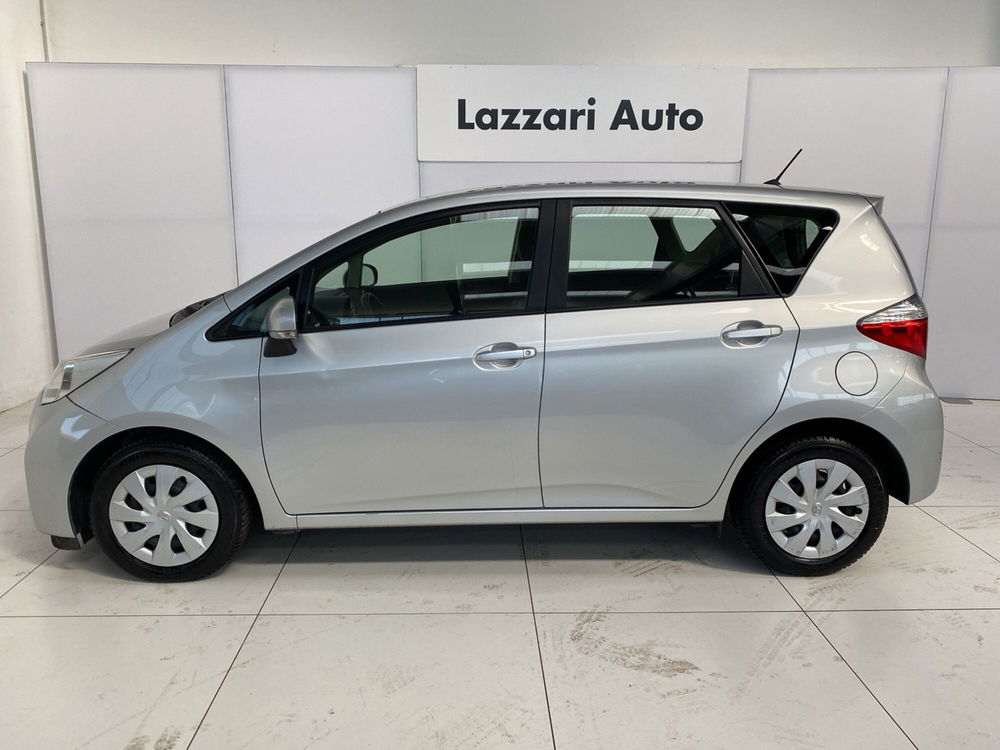 Toyota Verso-S usata a Lodi (2)