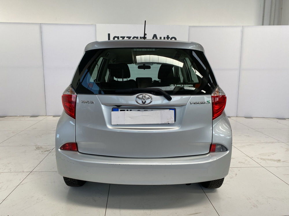 Toyota Verso-S usata a Lodi (5)