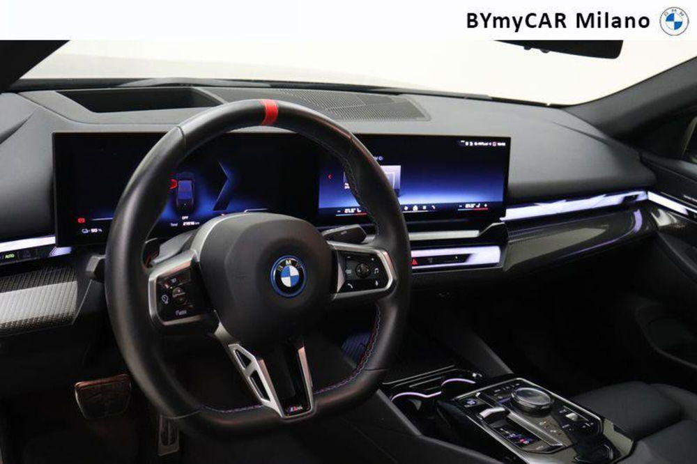 BMW i5 usata a Milano (9)