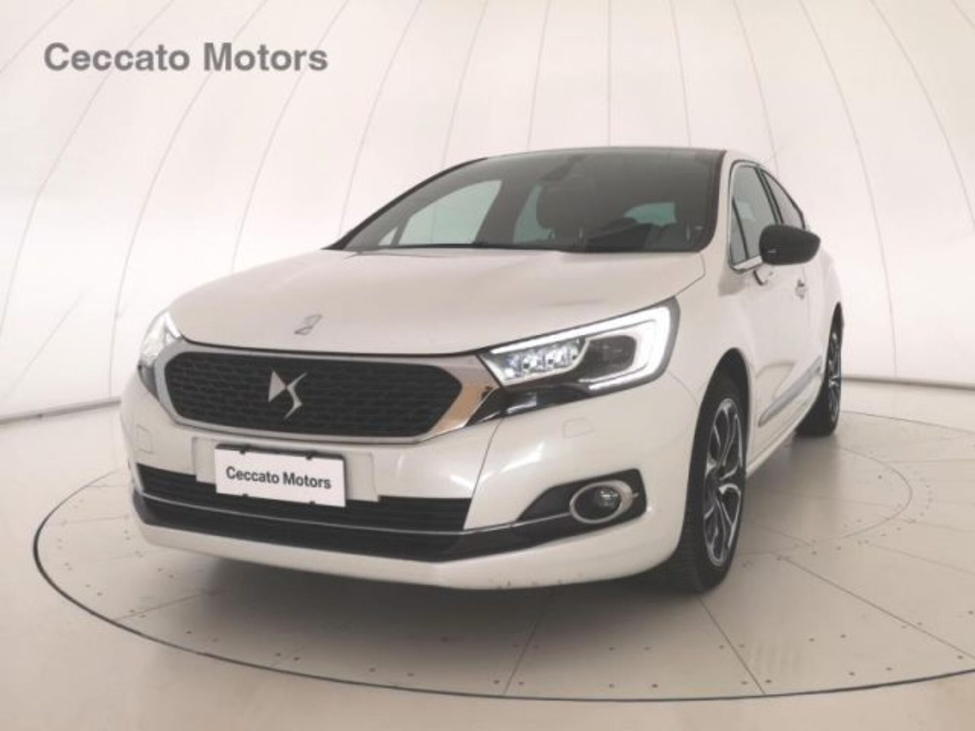 Ds DS 4 DS 4 BlueHDi 120 S&amp;S EAT6 Sport Chic  del 2015 usata a Padova