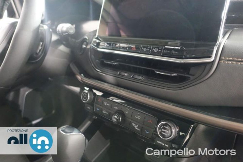 Jeep Compass nuova a Venezia (11)