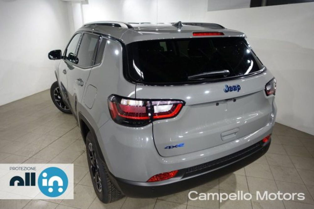 Jeep Compass nuova a Venezia (3)