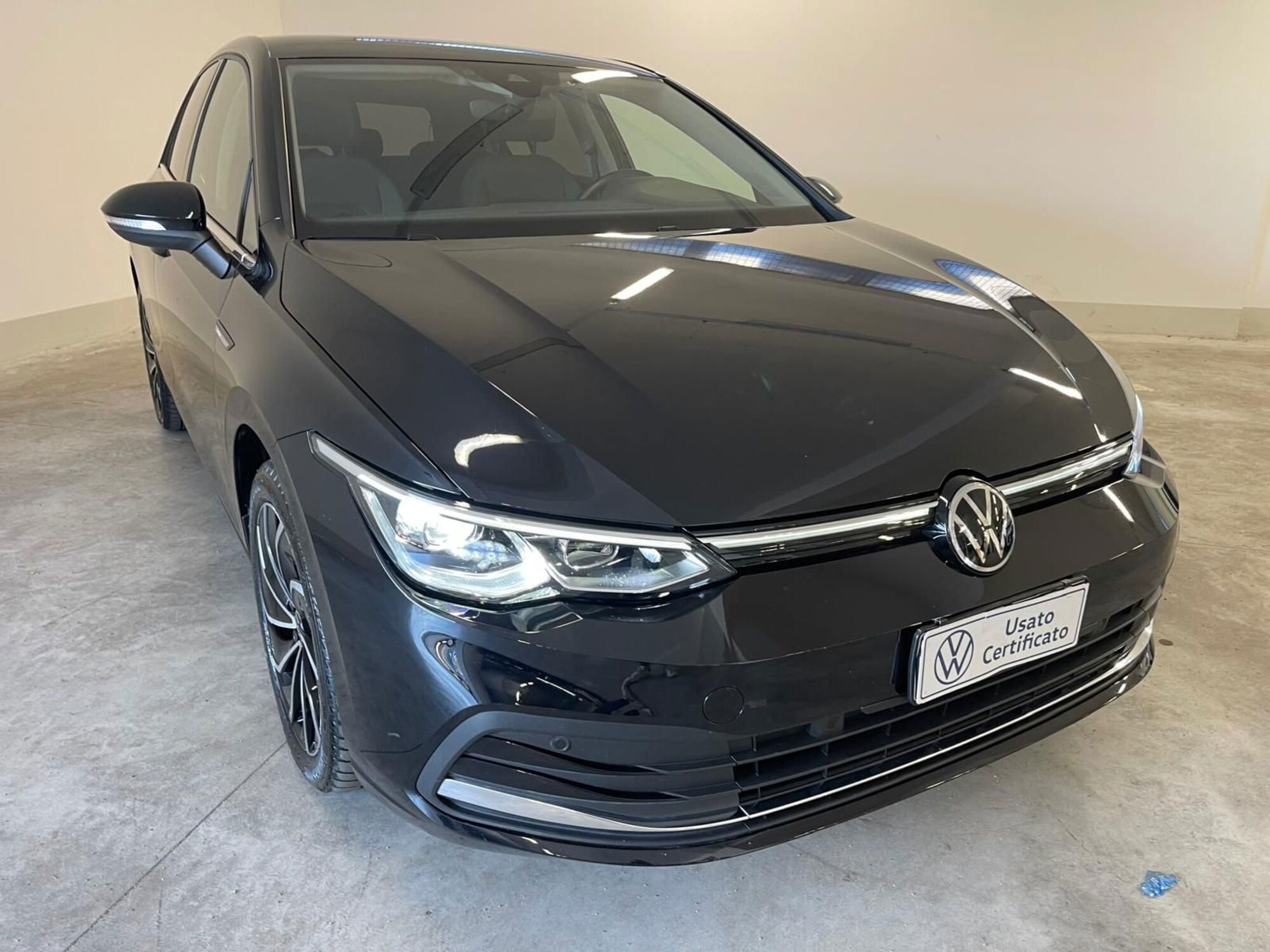 Volkswagen Golf 2.0 TDI DSG SCR Style del 2021 usata a Avezzano