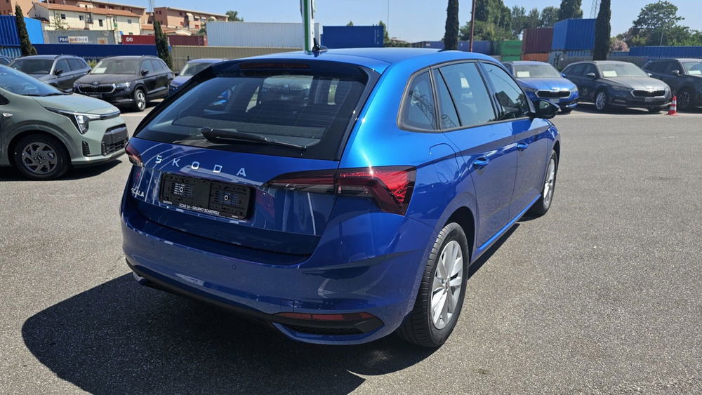 Skoda Scala nuova a Livorno (5)