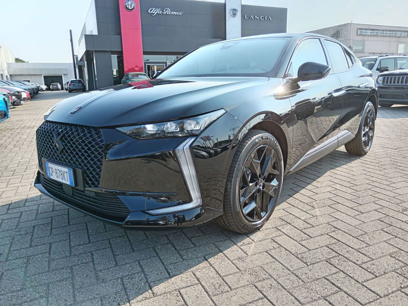 Ds DS 4 DS4 1.5 bluehdi Performance Line 130cv auto nuova a Alessandria