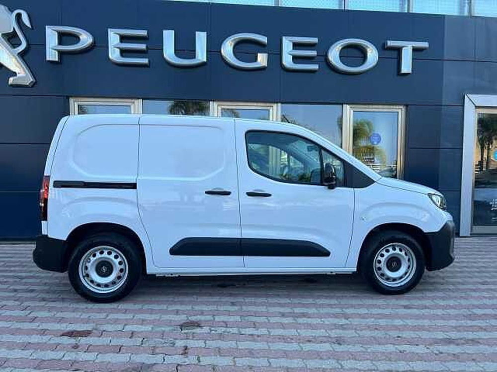 Opel Combo Furgone nuova a Vibo Valentia (4)