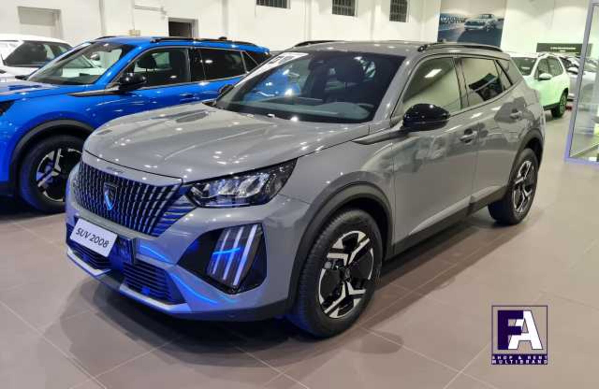 Peugeot 2008 1.2 hybrid Allure 136cv e-dcs6 nuova a Castano Primo