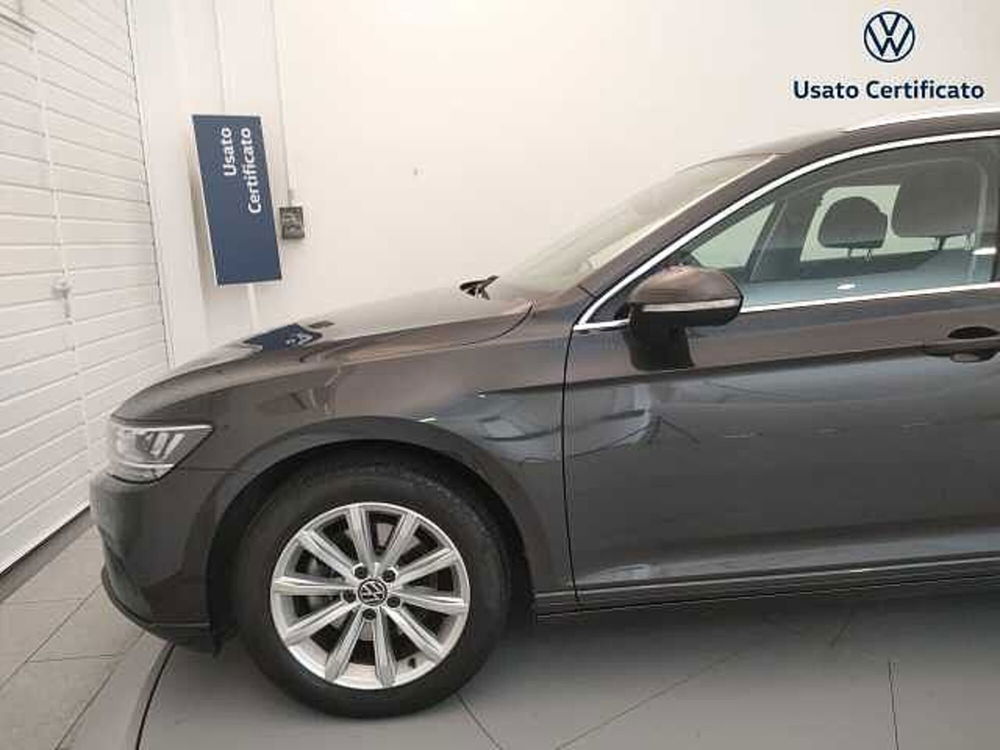 Volkswagen Passat Variant usata a Varese (7)