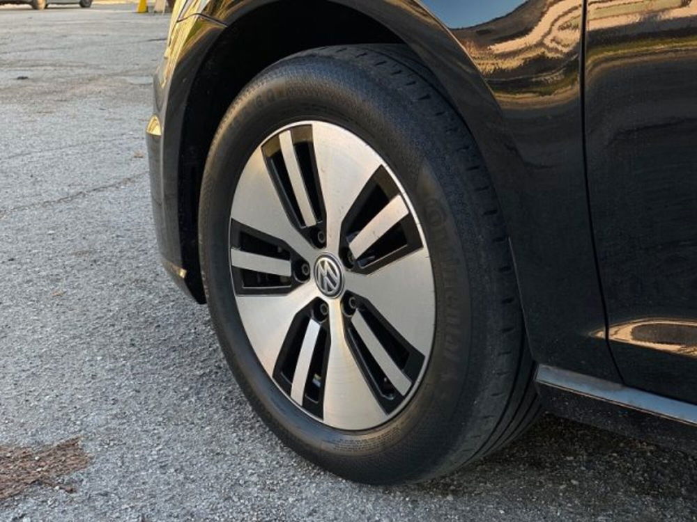 Volkswagen e-Golf usata a Padova (11)