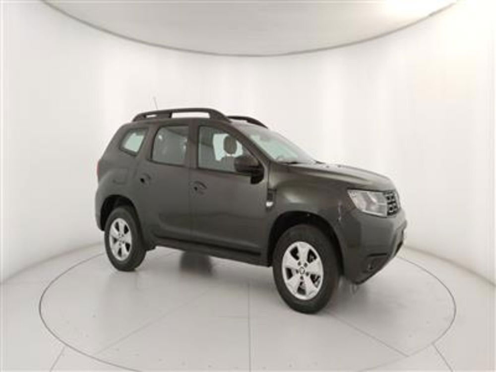 Dacia Duster usata a Bari (10)