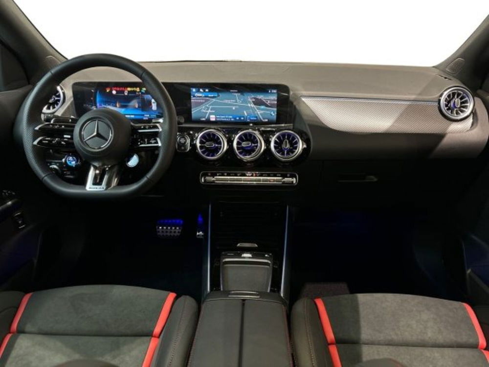 Mercedes-Benz GLA SUV nuova a Bologna (13)