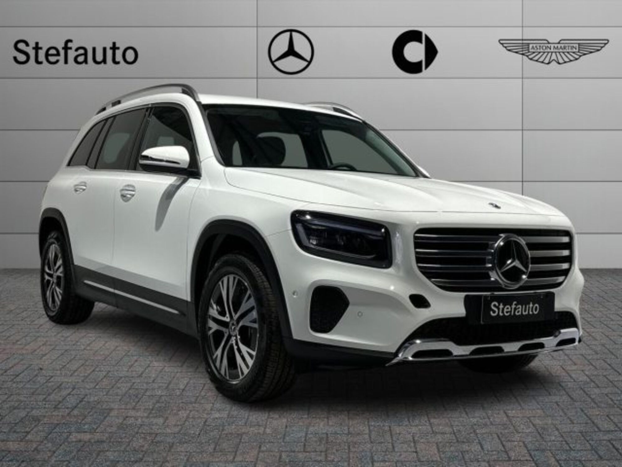 Mercedes-Benz GLB 200 d Progressive Advanced Plus 4matic auto nuova a Castel Maggiore