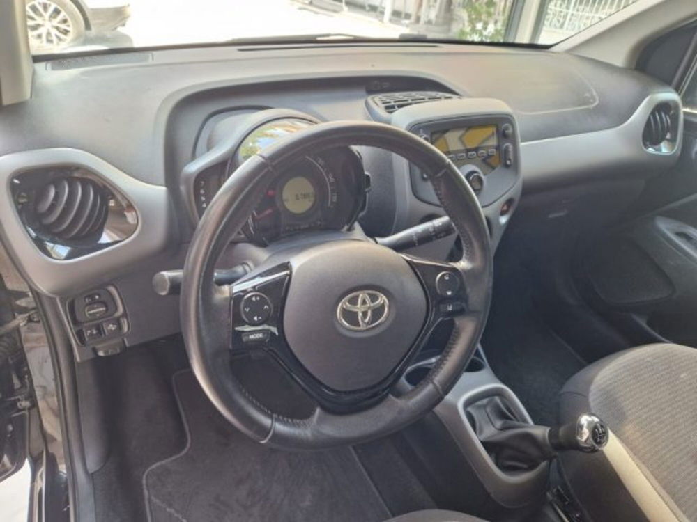 Toyota Aygo usata a Napoli (14)