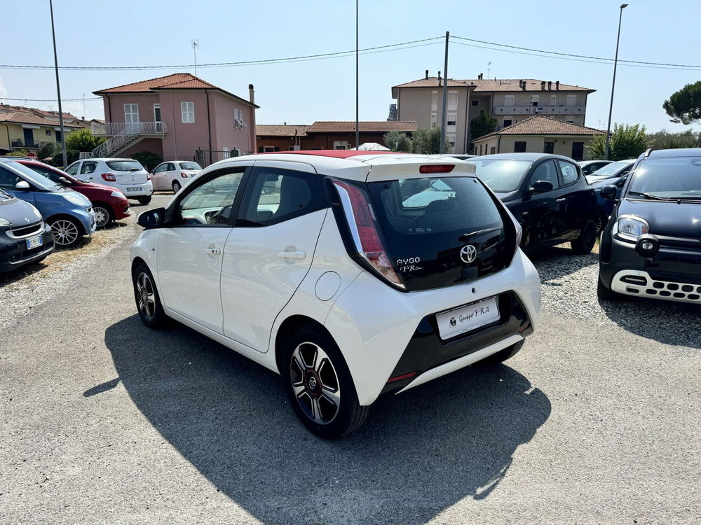 Toyota Aygo usata a La Spezia (5)