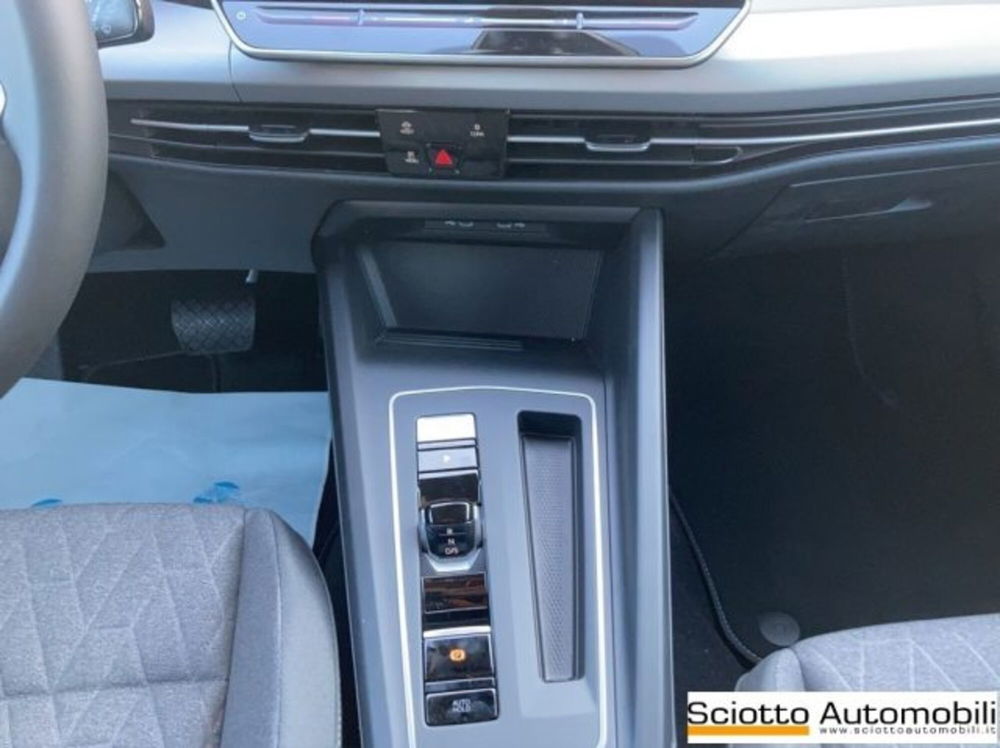 Volkswagen Golf Variant nuova a Messina (15)