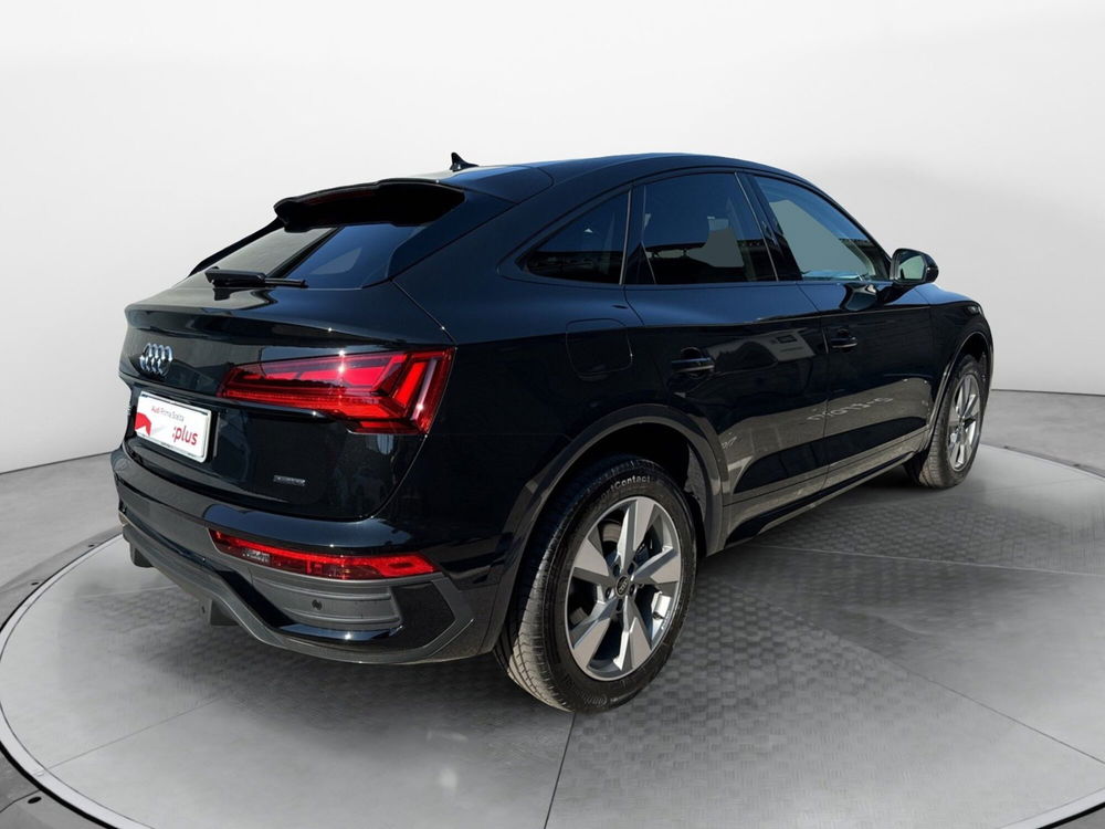 Audi Q5 Sportback nuova a Pistoia (2)