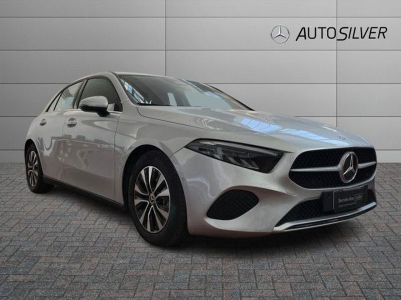 Mercedes-Benz Classe A Sedan 180 d Progressive Advanced Plus auto del 2023 usata a Verona