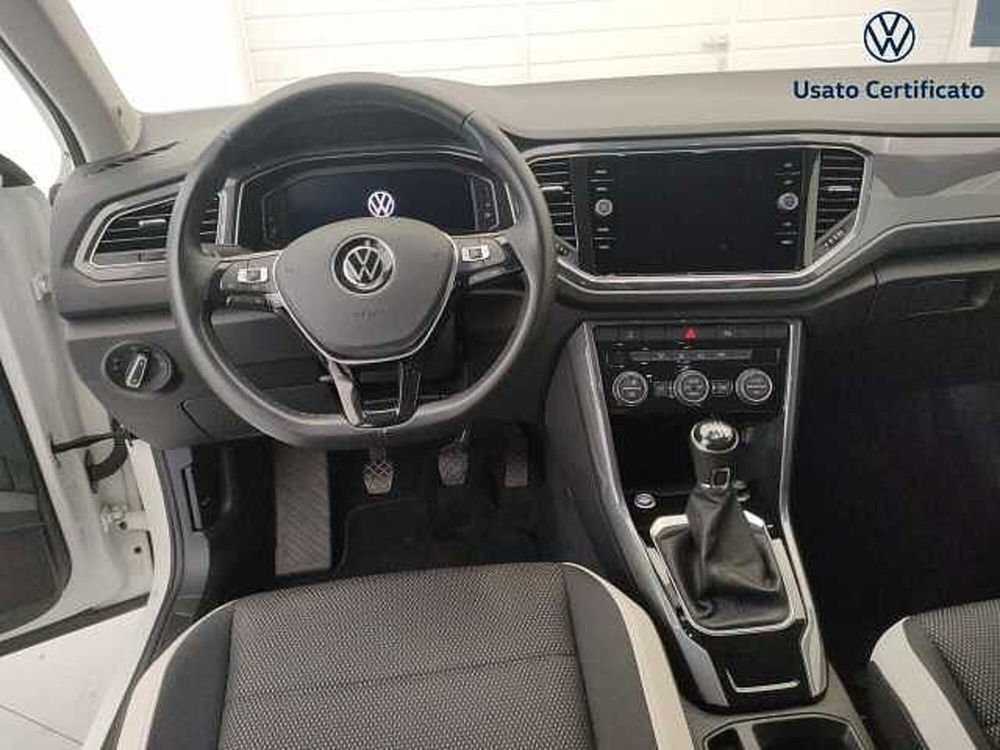 Volkswagen T-Roc usata a Varese (15)