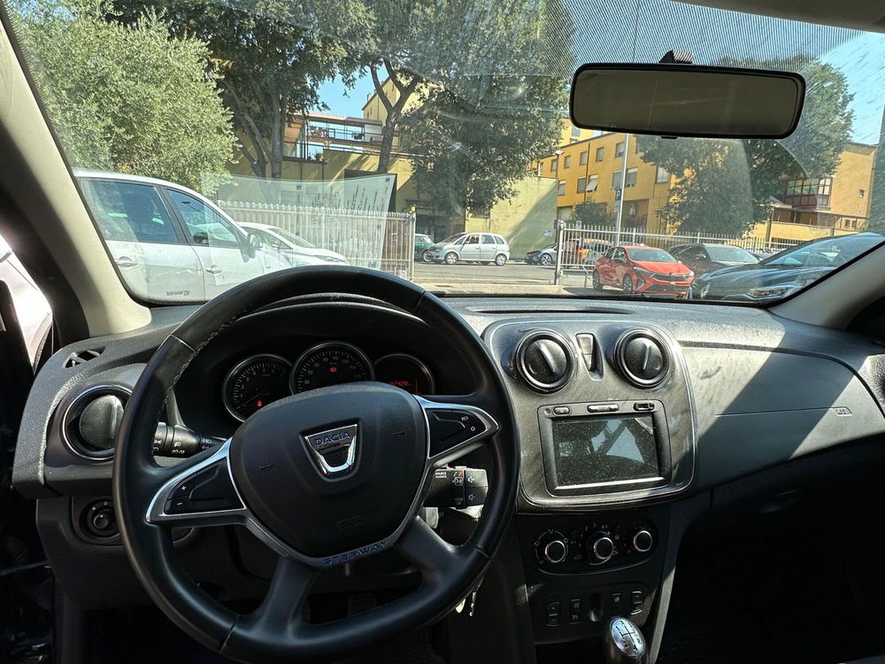 Dacia Sandero usata a Firenze (6)