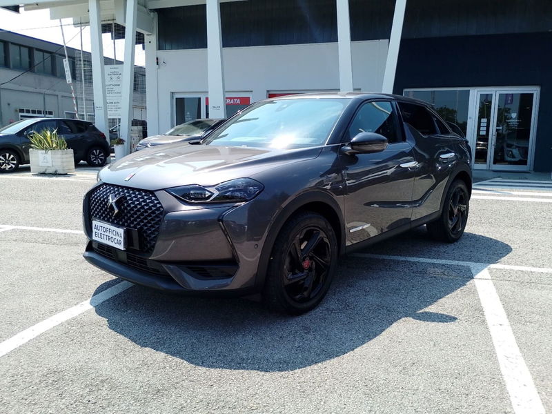 Ds DS 3 DS 3 Crossback BlueHDi 130 aut. Performance Line  del 2021 usata a Bassano del Grappa