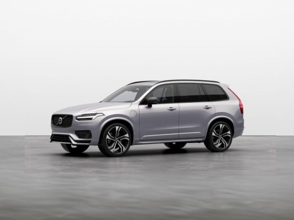 Volvo XC90 nuova a Modena (2)