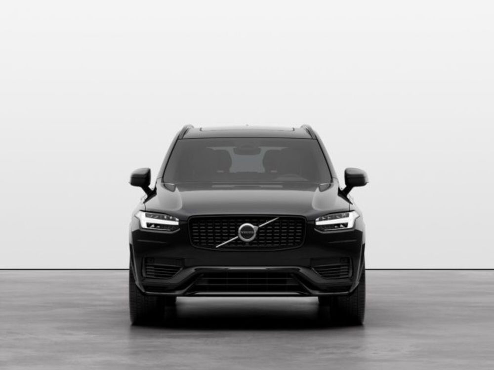 Volvo XC90 nuova a Modena (5)