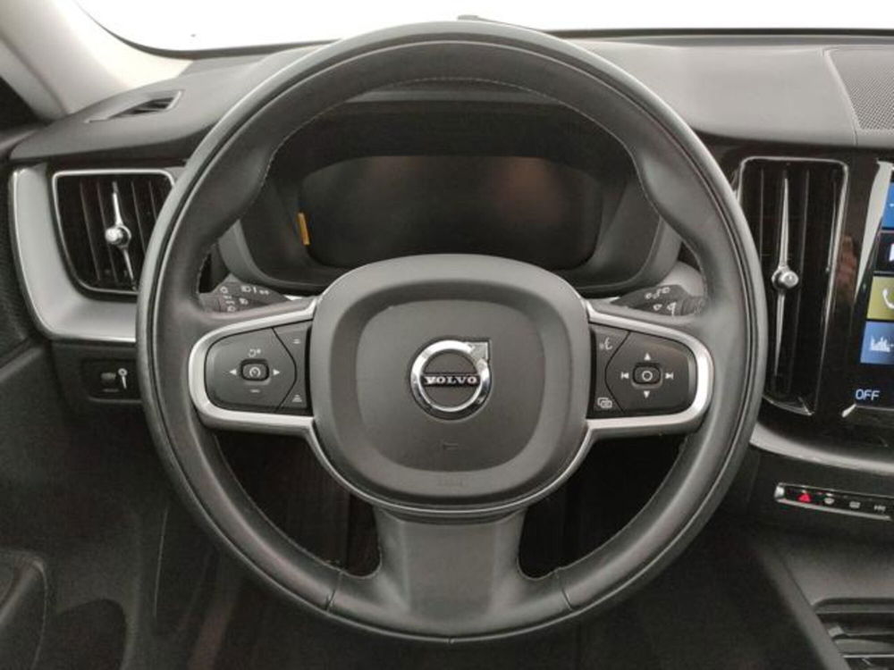 Volvo XC60 usata a Modena (12)