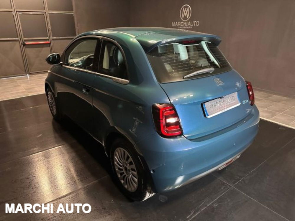 Fiat 500e nuova a Perugia (7)