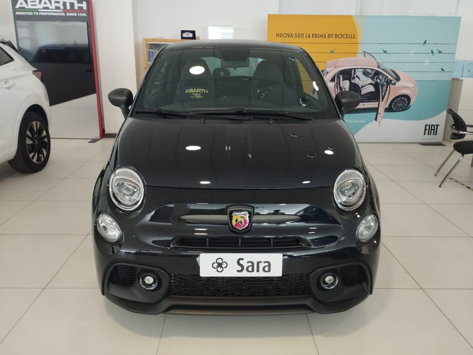 Abarth 695 1.4 t-jet 75&deg; Anniversario 180cv nuova a Benevento