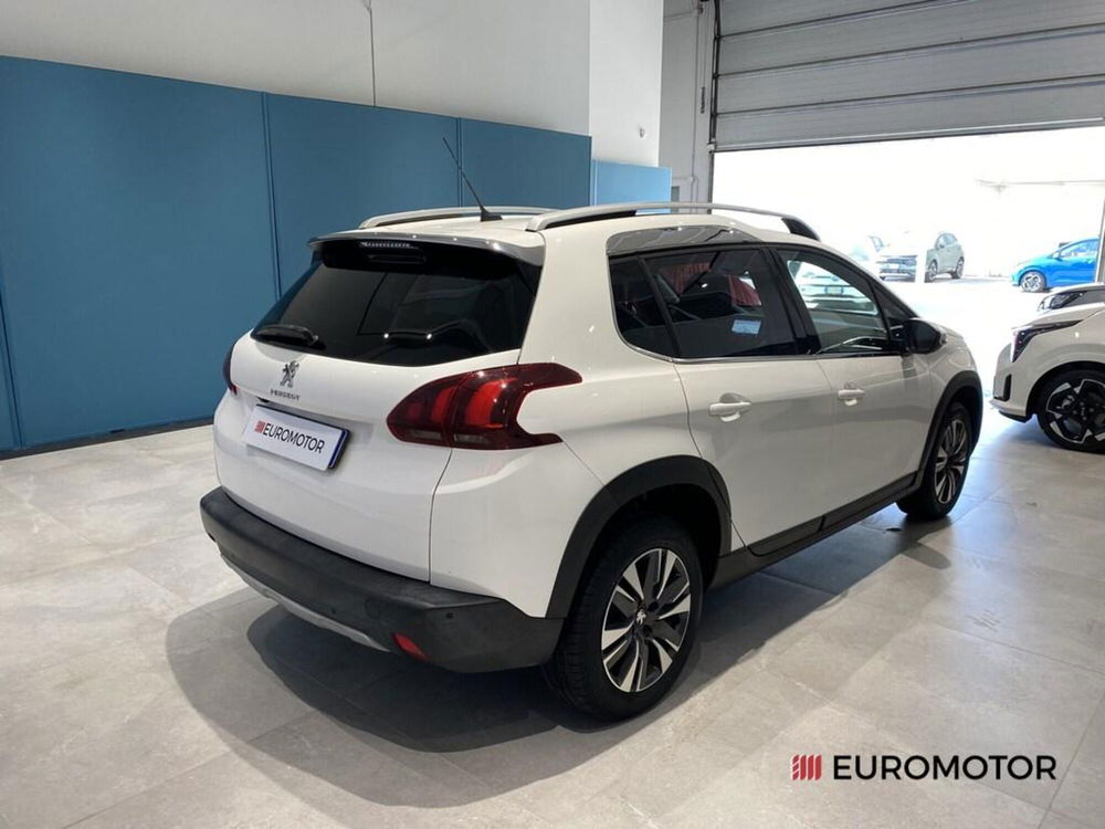 Peugeot 2008 usata a Bari (6)