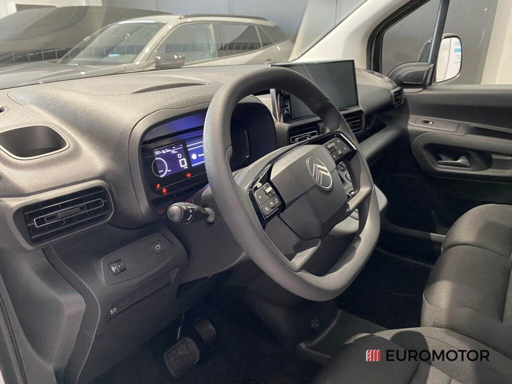 Citroen Berlingo nuova a Bari (12)