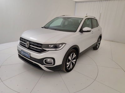 Volkswagen T-Cross 1.0 TSI 110 CV DSG Advanced del 2022 usata a Massa