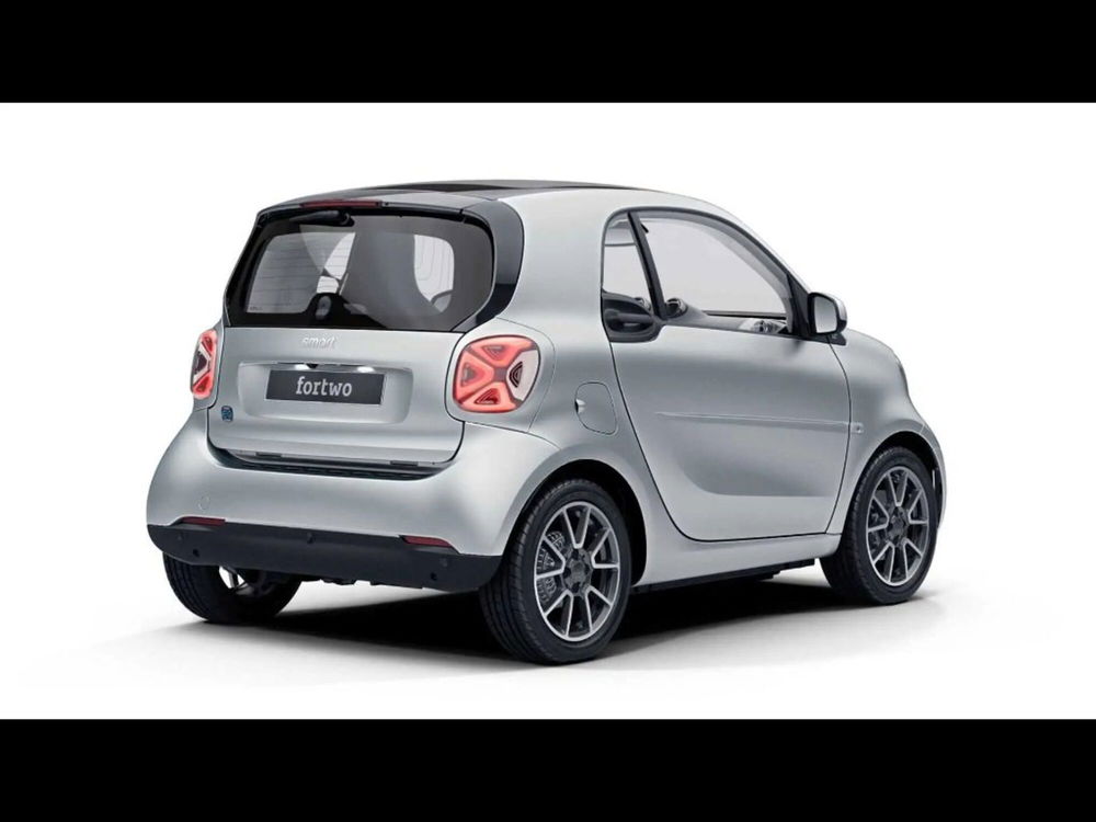 smart Fortwo nuova a Firenze (2)