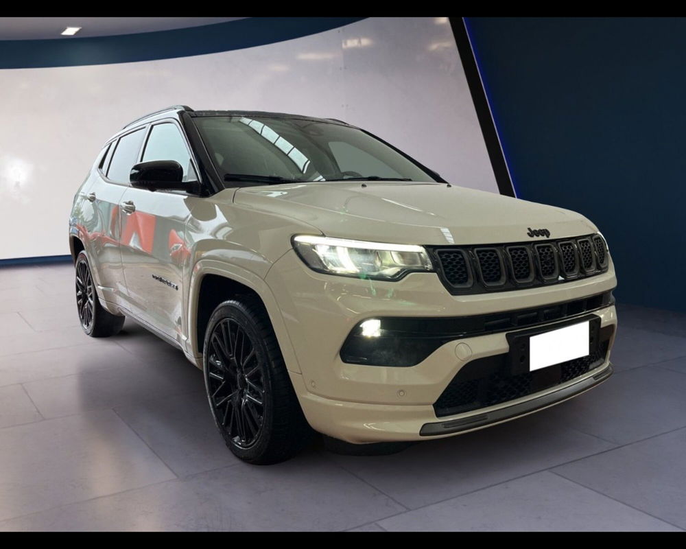 Jeep Compass nuova a Torino (5)