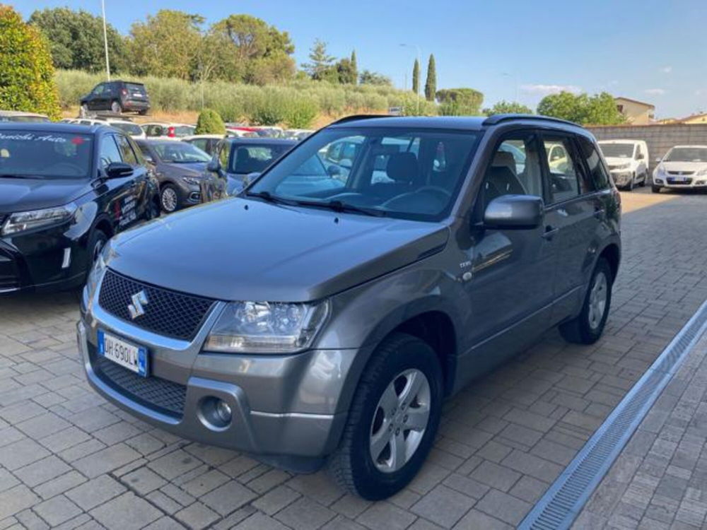 Suzuki Grand Vitara usata a Arezzo