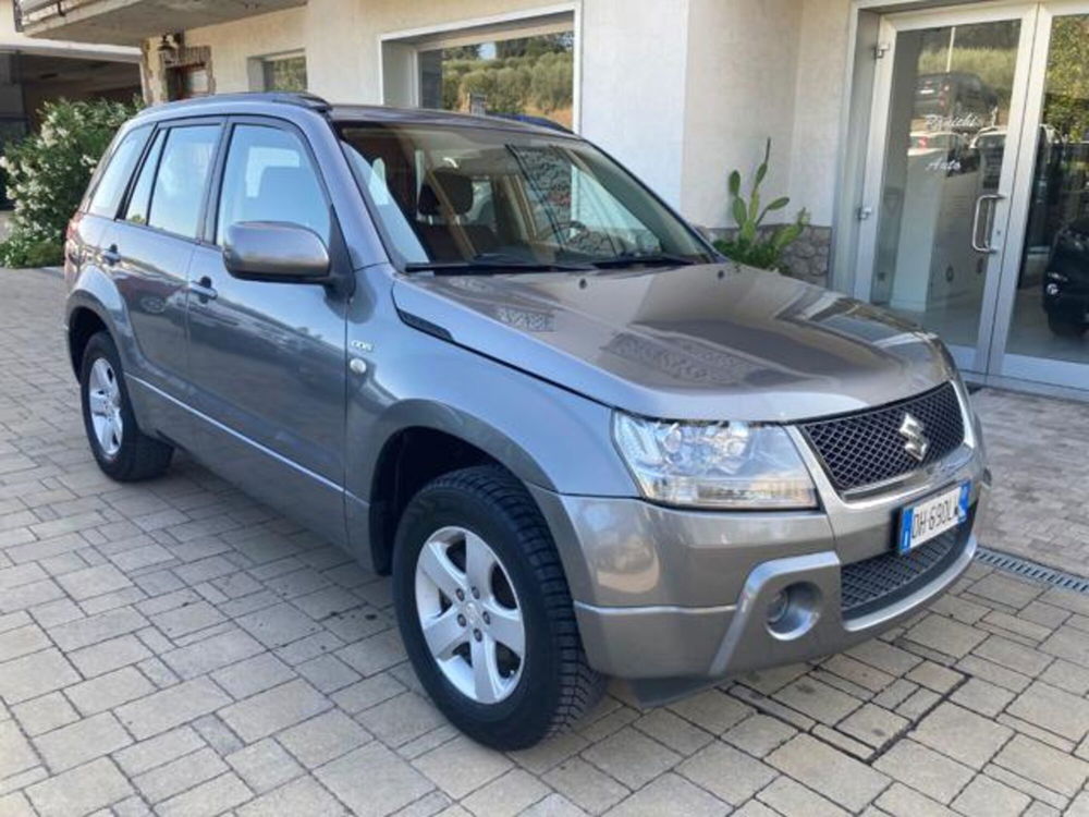 Suzuki Grand Vitara usata a Arezzo (6)