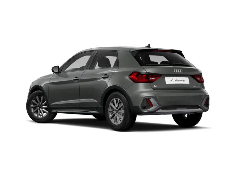 Audi A1 allstreet nuova a Novara (3)